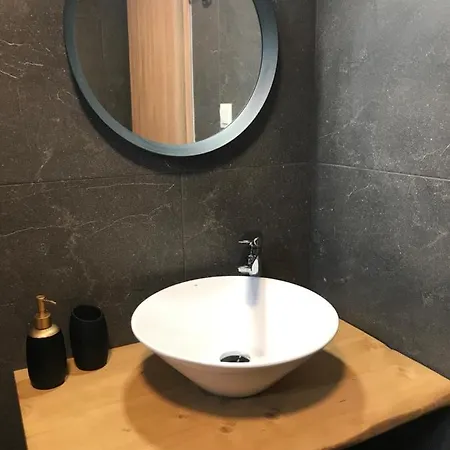 Terra Homes- Olivia Ασπροβάλτα