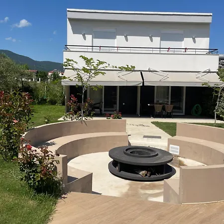 Terra Homes- Olivia * Ασπροβάλτα