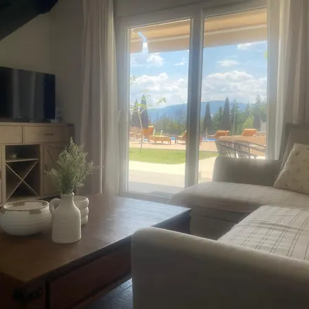 Terra Homes- Olivia * Asprovalta